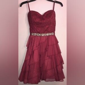 Love Reign Wine Lace Tiered Ruffled Strapless Party Mini Dress, Sz 3!